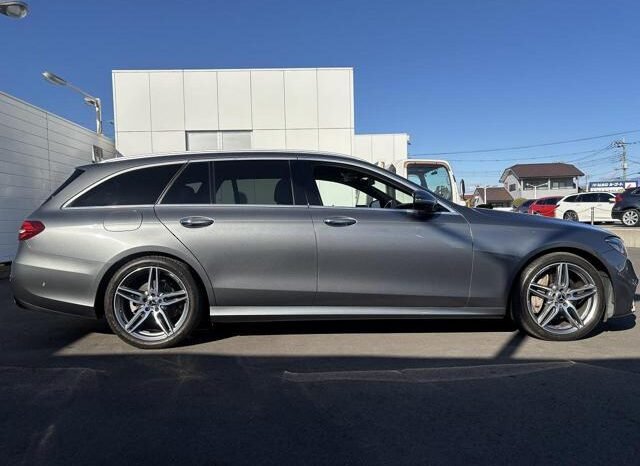 
								MERCEDES E CLASS STATIONWAGON FOR SALE IN KENYA full									