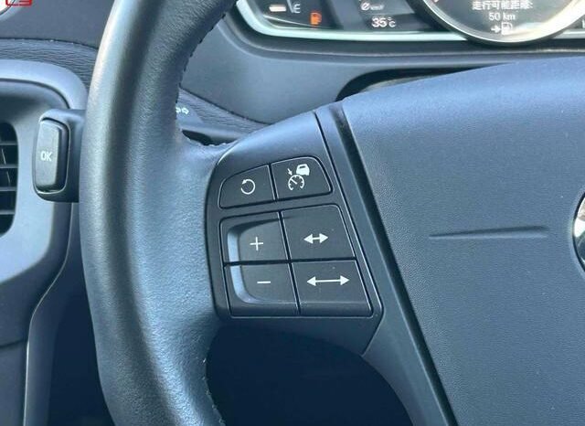 
								VOLVO V40 FOR SALE IN KENYA full									