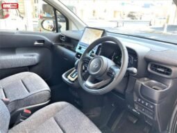 
										TOYOTA SIENTA FOR SALE IN KENYA full									