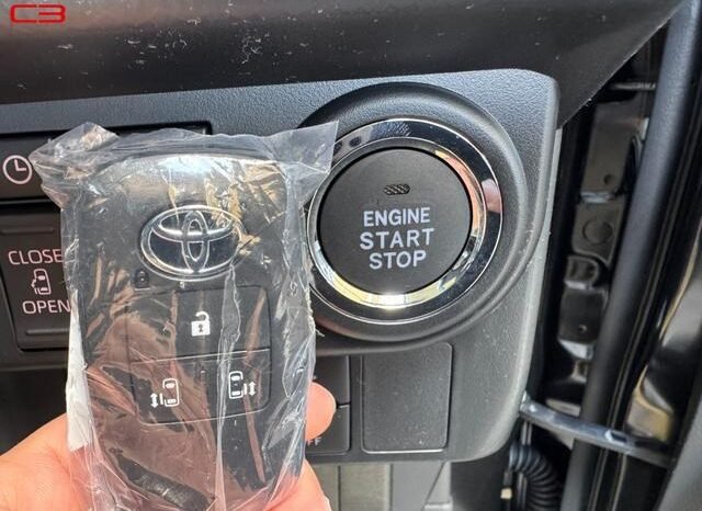 
								TOYOTA ROOMY FOR SALE IN KENYA full									