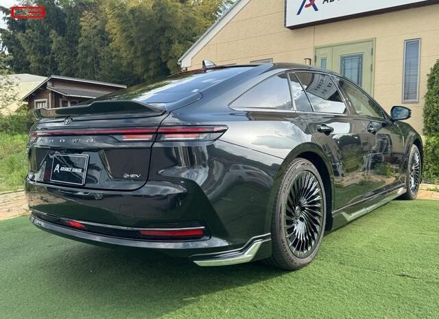 
								TOYOTA CROWN FOR SALE IN KENYA full									
