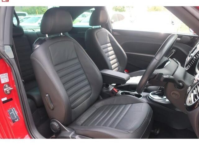 
								VOLKSWAGEN THE BEETLE FOR SALE IN KENYA full									