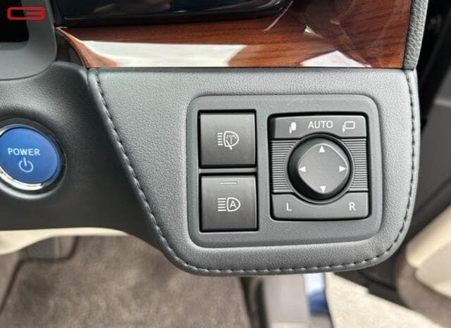 
								TOYOTA CENTURY FOR SALE IN KENYA full									