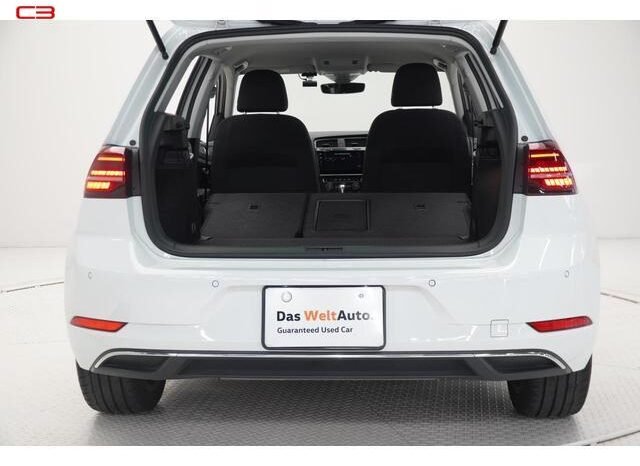 
								VOLKSWAGEN GOLF FOR SALE IN KENYA full									