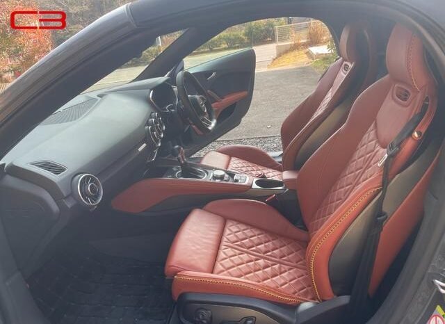 
								AUDI TT ROADSTER FOR SALE IN KENYA full									