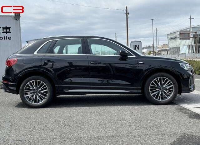 
								AUDI Q3 FOR SALE IN KENYA full									