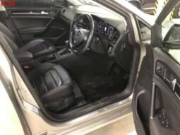 
										VOLKSWAGEN GOLF VARIANT FOR SALE IN KENYA full									