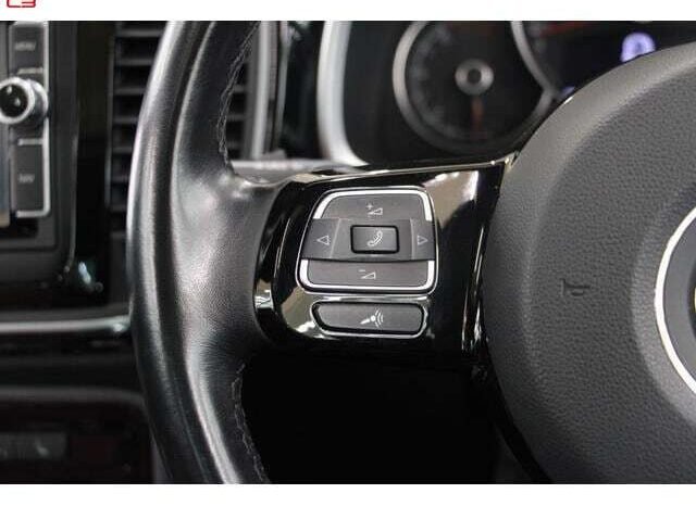 
								VOLKSWAGEN THE BEETLE FOR SALE IN KENYA full									