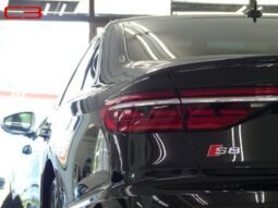 
										AUDI S8 FOR SALE IN KENYA full									