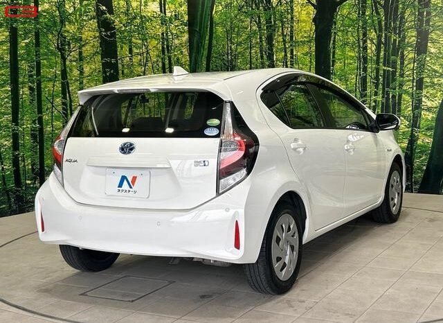 
								TOYOTA AQUA FOR SALE IN KENYA full									