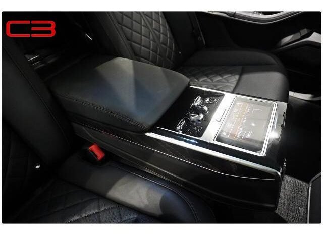 
								AUDI A8 FOR SALE IN KENYA full									