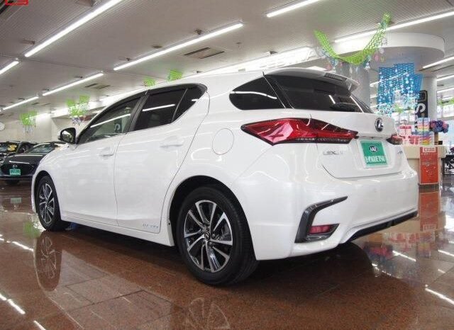 
								LEXUS CT FOR SALE IN KENYA full									