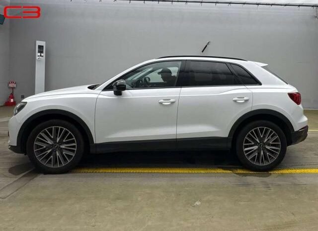 
								AUDI Q3 FOR SALE IN KENYA full									
