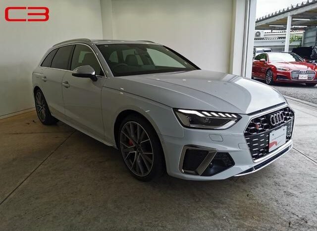 
								AUDI S4 FOR SALE IN KENYA full									