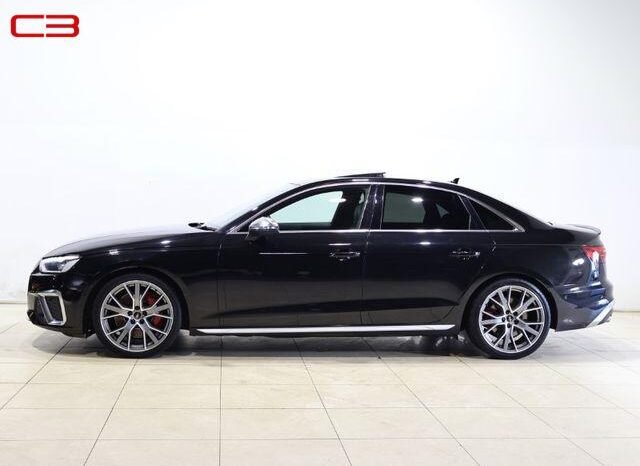 
								AUDI S4 FOR SALE IN KENYA full									