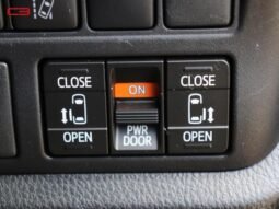 
										TOYOTA VOXY FOR SALE IN KENYA full									