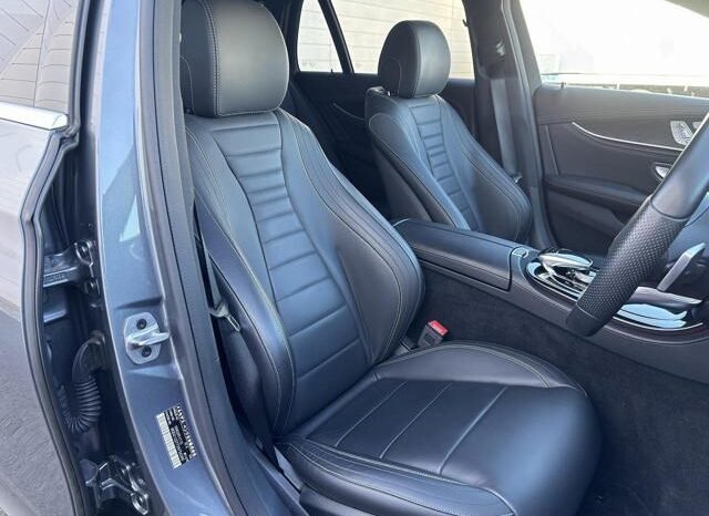 
								MERCEDES E CLASS STATIONWAGON FOR SALE IN KENYA full									