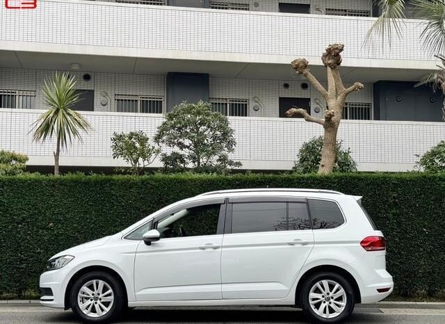 
								VOLKSWAGEN GOLF TOURAN FOR SALE IN KENYA full									