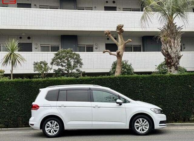 
								VOLKSWAGEN GOLF TOURAN FOR SALE IN KENYA full									