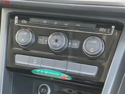 
										VOLKSWAGEN GOLF TOURAN FOR SALE IN KENYA full									