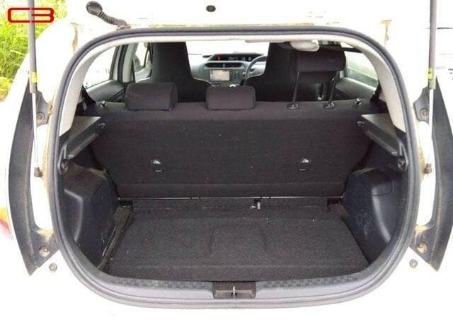 
								TOYOTA AQUA FOR SALE IN KENYA full									