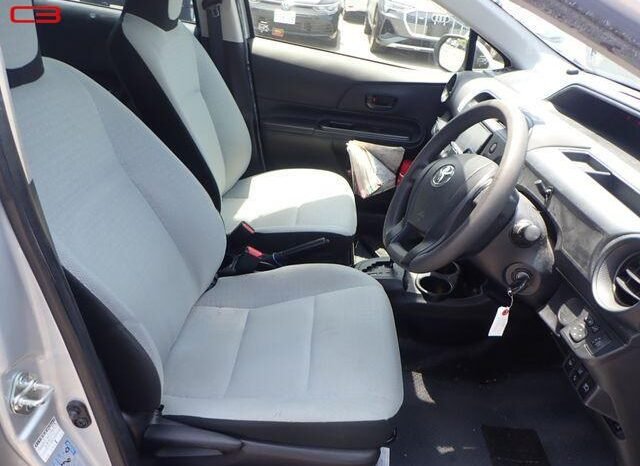 
								TOYOTA AQUA FOR SALE IN KENYA full									