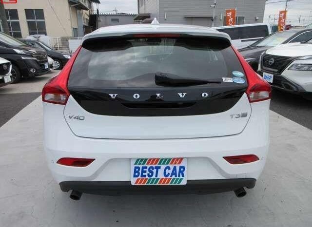 
								VOLVO V40 FOR SALE IN KENYA full									