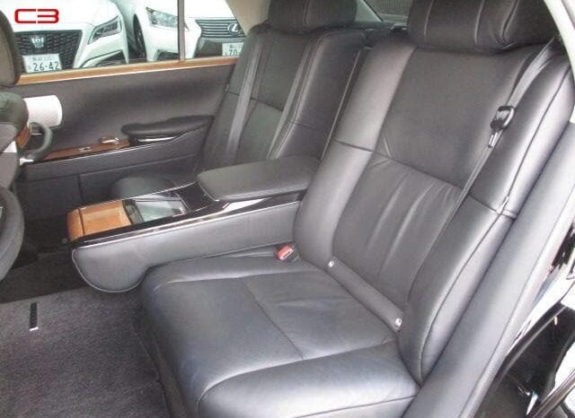 
								TOYOTA CENTURY FOR SALE IN KENYA full									