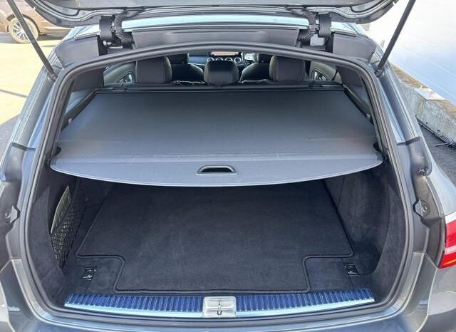 
								MERCEDES E CLASS STATIONWAGON FOR SALE IN KENYA full									