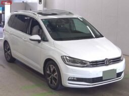 VOLKSWAGEN GOLF TOURAN FOR SALE IN KENYA