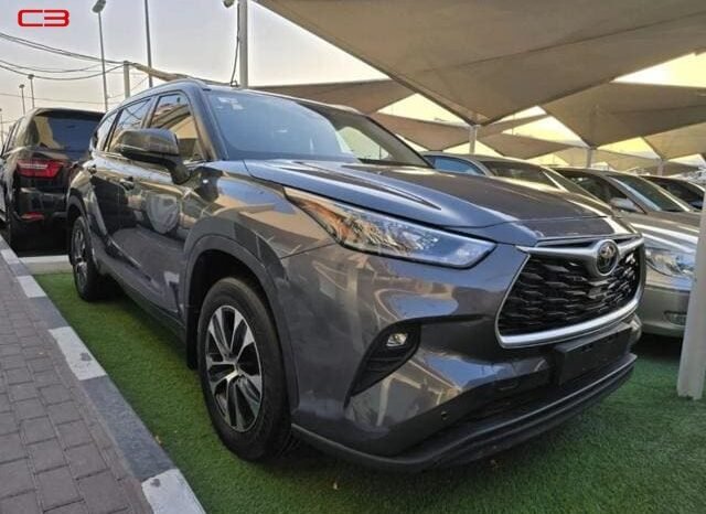 
								TOYOTA KLUGER FOR SALE IN KENYA full									