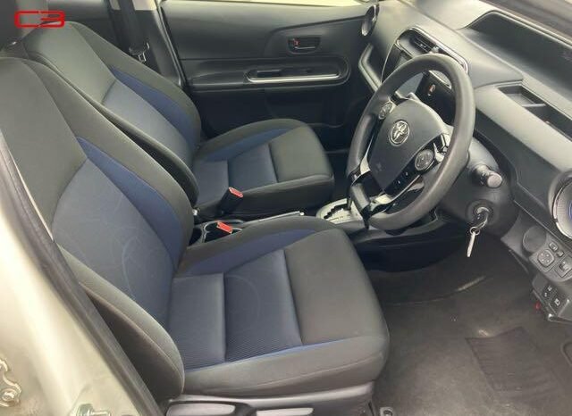 
								TOYOTA AQUA FOR SALE IN KENYA full									