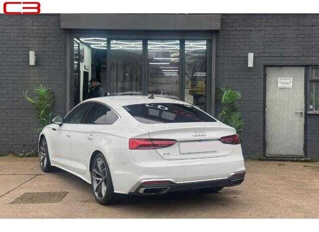 
								AUDI A5 FOR SALE IN KENYA full									