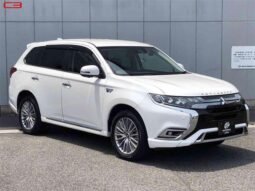 MITSUBISHI OUTLANDER PHEV FOR SALE IN KENYA