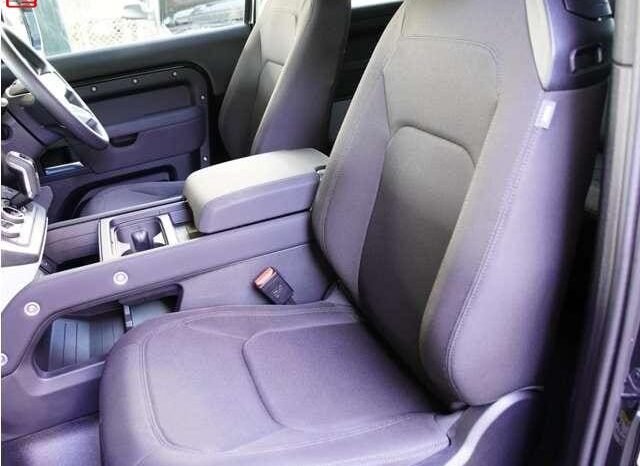 
								LAND ROVER DEFENDER FOR SALE IN KENYA full									