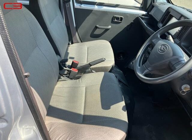 
								DAIHATSU HIJET CARGO FOR SALE IN KENYA full									