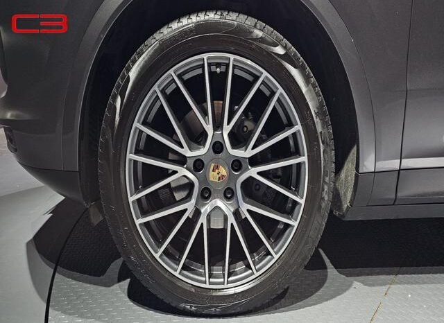 
								PORSCHE CAYENNE FOR SALE IN KENYA full									