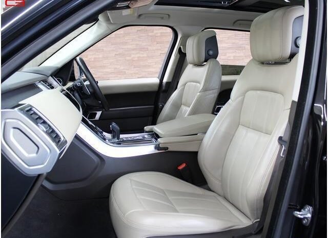 
								LAND ROVER RANGE ROVER SPORT FOR SALE IN KENYA full									
