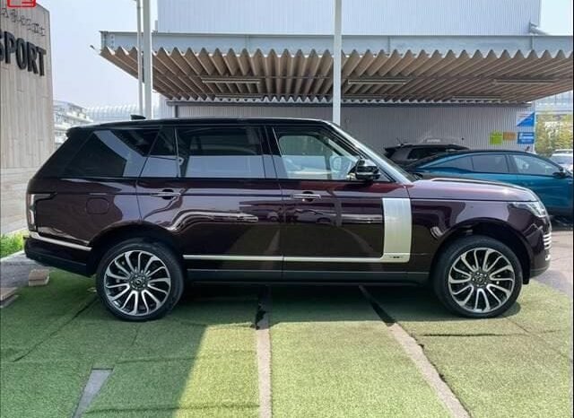 
								LAND ROVER RANGE ROVER FOR SALE IN KENYA full									