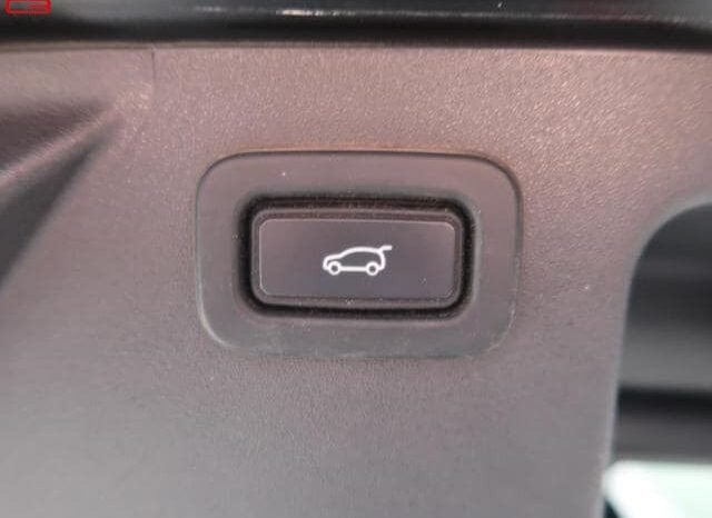 
								LAND ROVER DISCOVERY SPORT FOR SALE IN KENYA full									