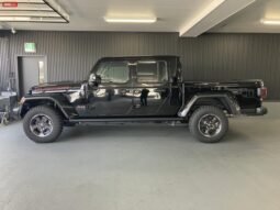 
										CHRYSLER JEEP JEEP GLADIATOR FOR SALE IN KENYA full									