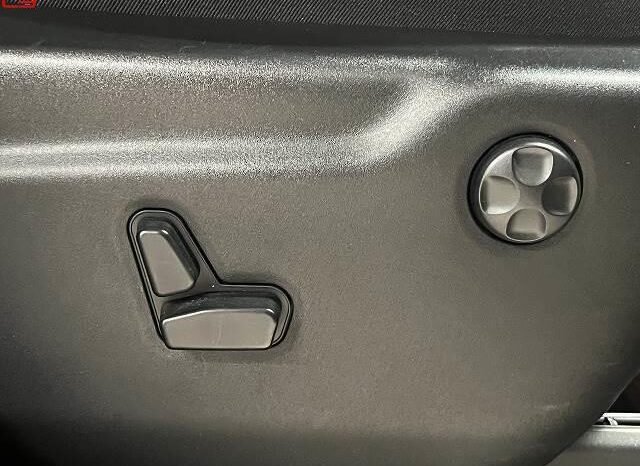 
								CHRYSLER JEEP JEEP GRAND CHEROKEE FOR SALE IN KENYA full									