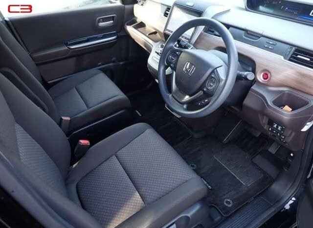 
								HONDA FREED FOR SALE IN KENYA full									