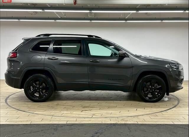 
								CHRYSLER JEEP JEEP CHEROKEE FOR SALE IN KENYA full									