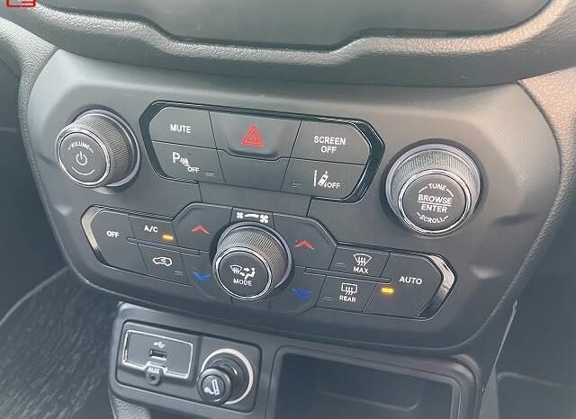 
								CHRYSLER JEEP JEEP RENEGADE FOR SALE IN KENYA full									