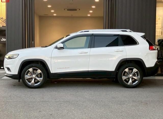 
								CHRYSLER JEEP JEEP CHEROKEE FOR SALE IN KENYA full									