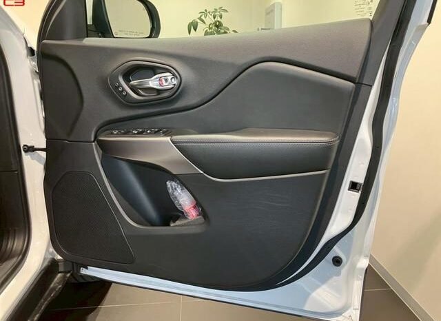 
								CHRYSLER JEEP JEEP CHEROKEE FOR SALE IN KENYA full									