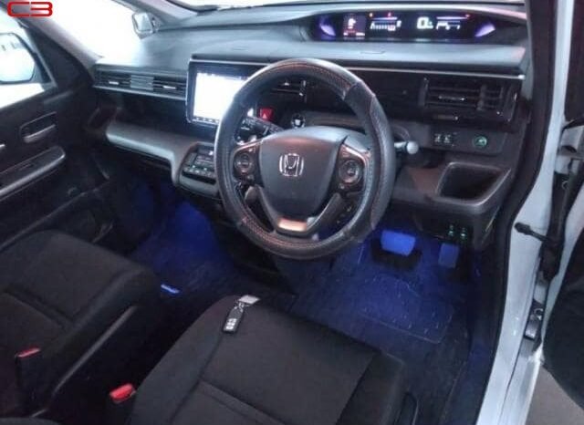 
								HONDA STEPWAGON SPADA FOR SALE IN KENYA full									