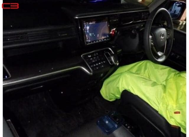 
								HONDA STEPWAGON SPADA FOR SALE IN KENYA full									