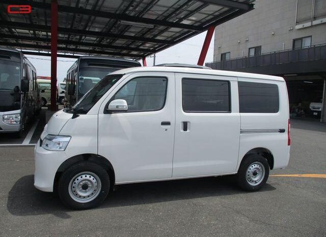 
								DAIHATSU GRAN MAX CARGO FOR SALE IN KENYA full									
